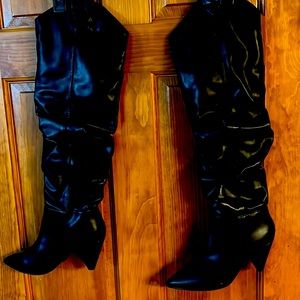 New Primadonna Collection Womens Over The Knee Boots 38 NWT Unique